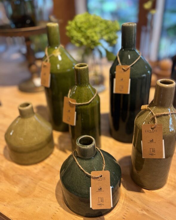 枝物専門店オープンしました！新しい花器とともにご紹介🌿